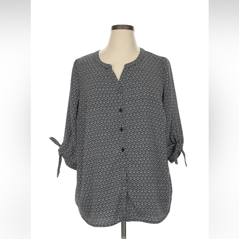 Catherine’s Women's Black‎ Patterned Top Plus 0X